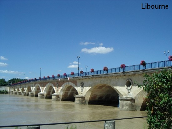 ponts-libourne-france-1593744159-571665