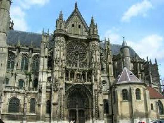 cathedrale-de-senlis.jpg
